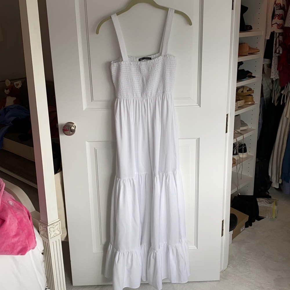 🆕 Zara Poplin White Midi Dress